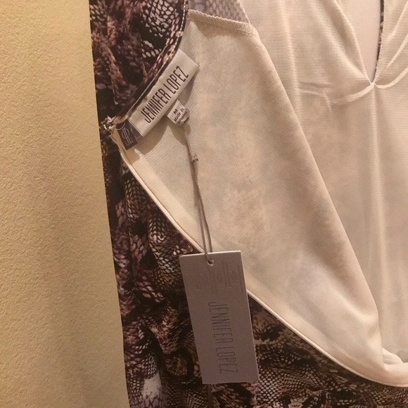 NWT Jennifer Lopez python pattern knit dress with cut out neckline - Picture 5 of 5